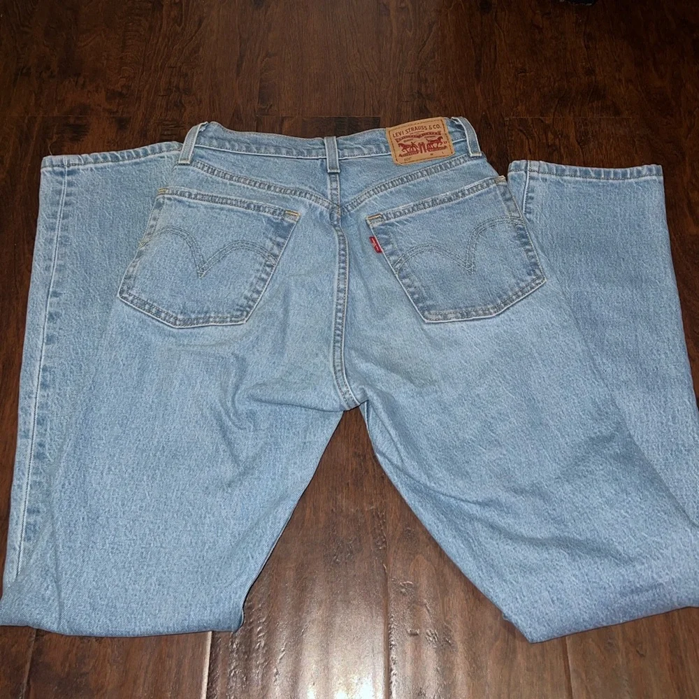 501 Levi Jeans - Picture 2 of 5